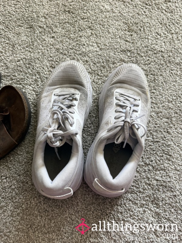 The Perfect Sweaty Gym Shoe
