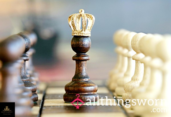 📜 THE QUEEN'S GAME OF INITIATION