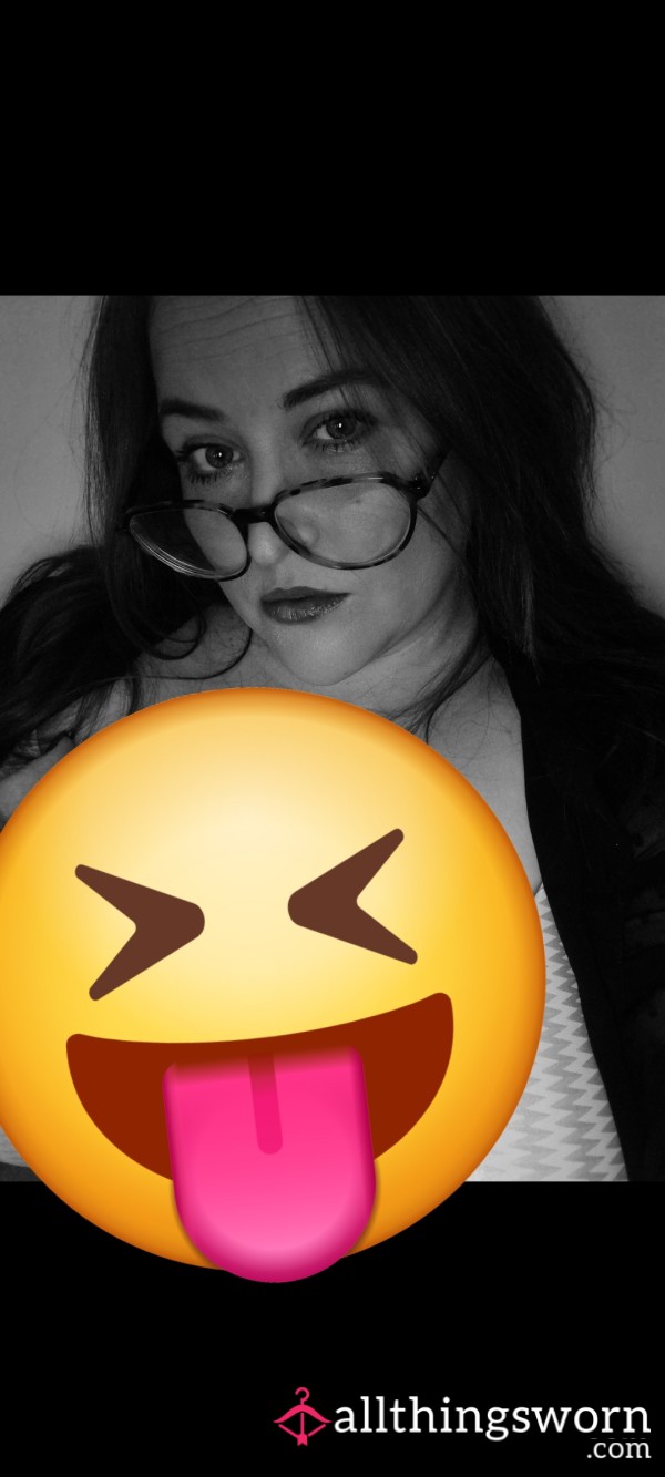 The Secretary Will See You Now 🔥