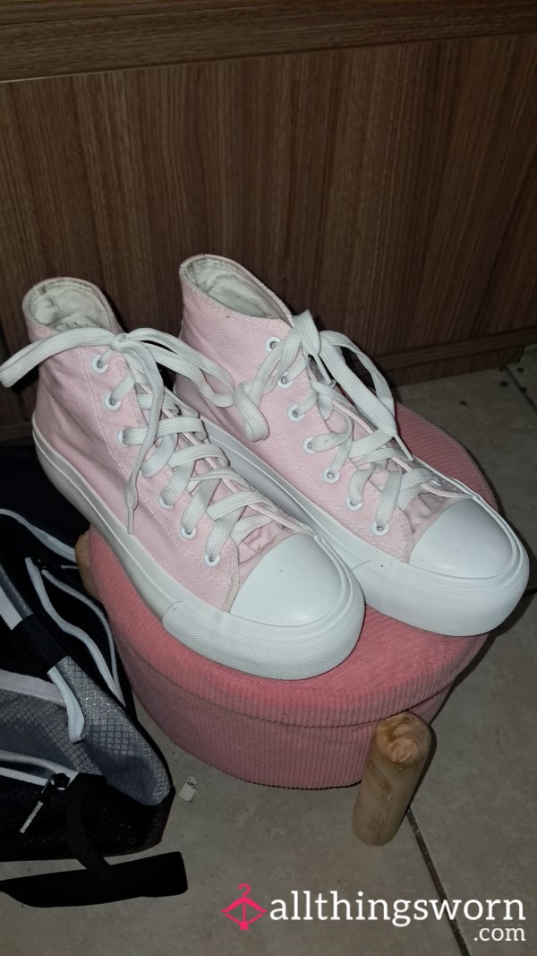 The Smelliest Of Sneakers