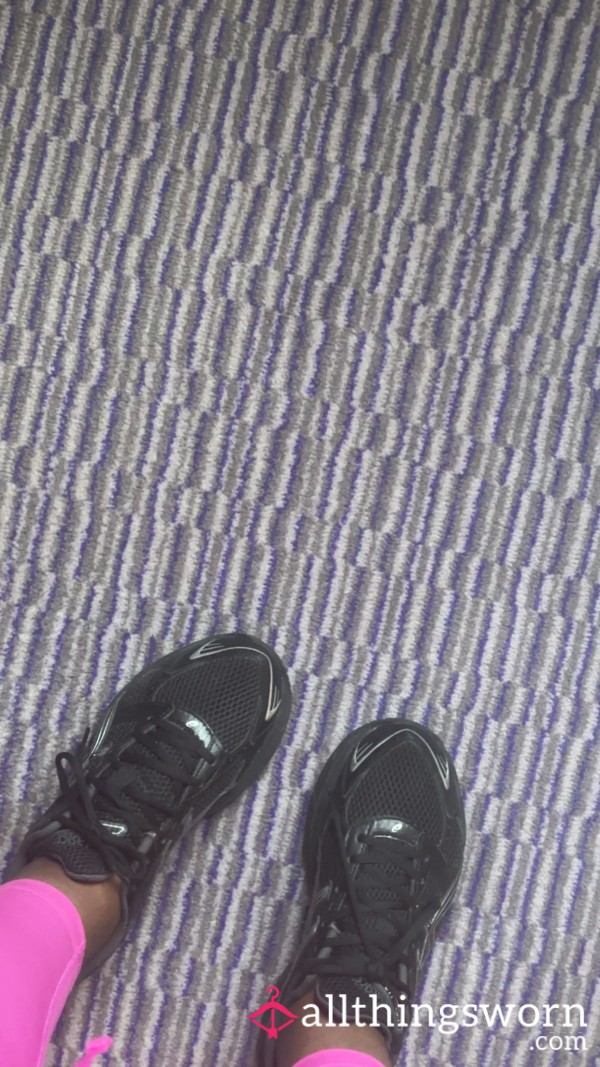 The Smelliest Well Worn ASICS