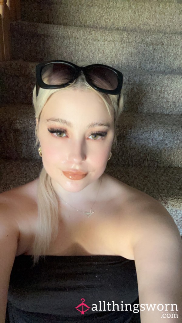 THE ULTIMATE GIRLFRIEND EXPERIENCE