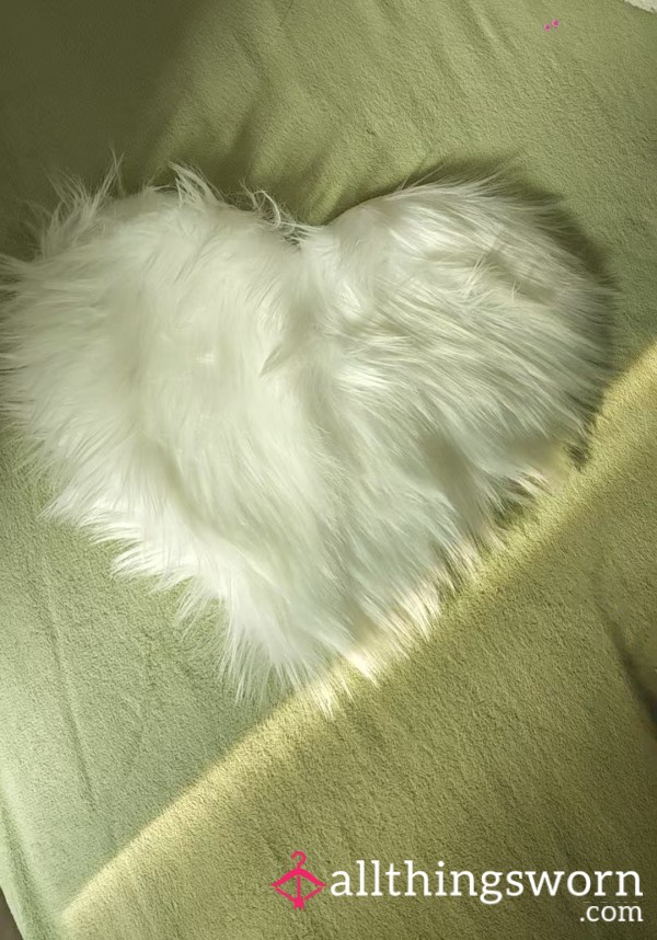 The White Heart-shaped Floor Mat Keeps Getting Dirty .....