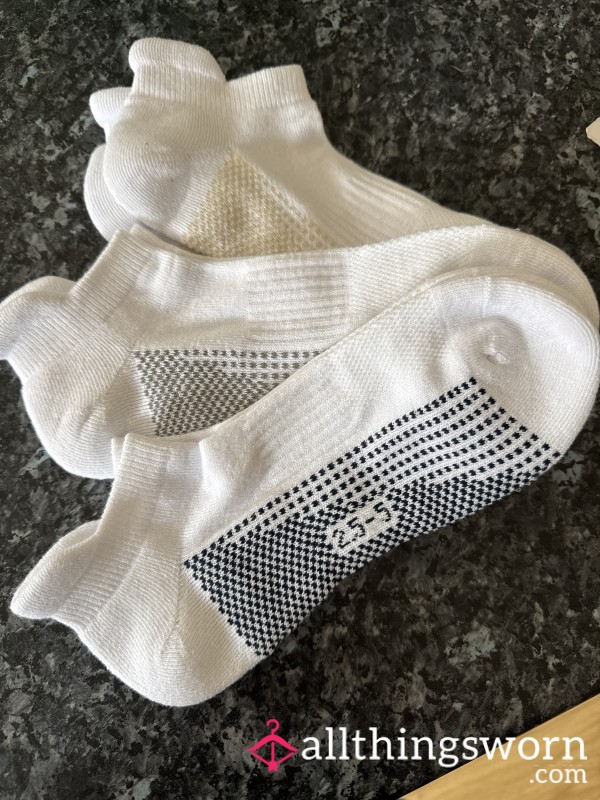 These New Cozy Low Cut Fitness Socks Are Just Waiting For Me To Wear Them For You (per Pair)