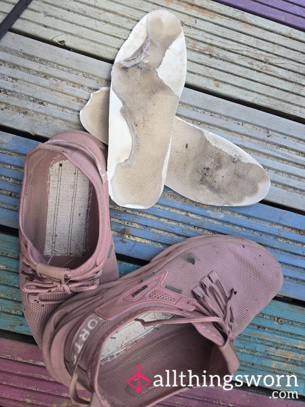 These Old Smelly Things