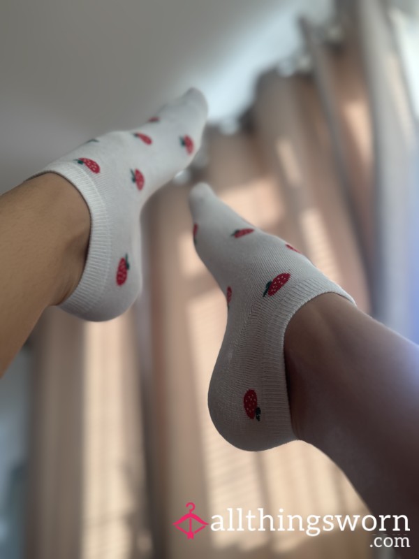 These Sweet Strawberry Socks Worn All Day Long 🍓