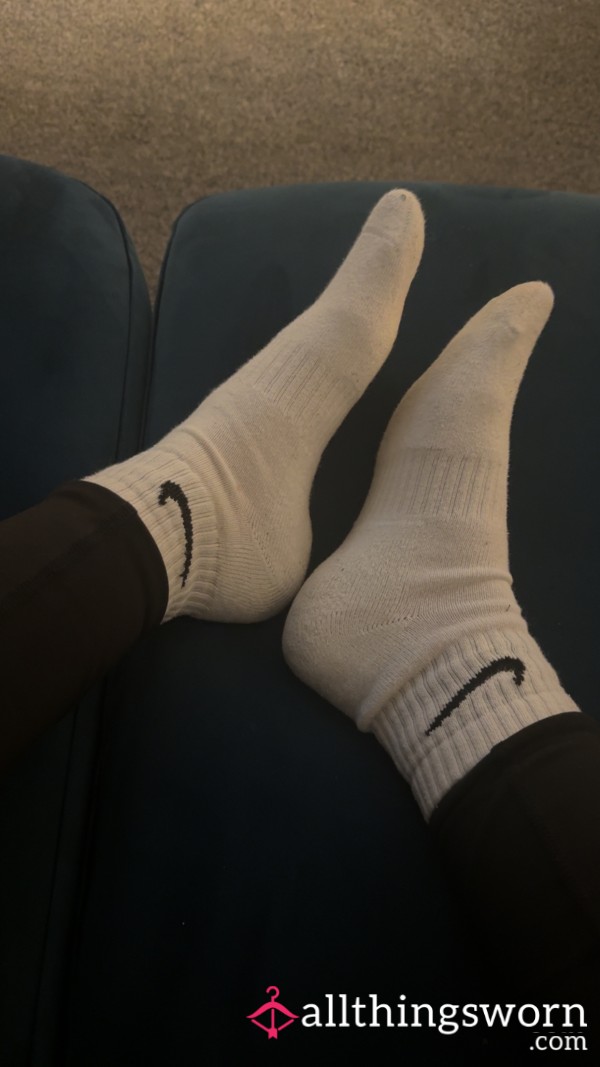 They Ran The 5k … 👀🤭🥵 Well Worn Extra Days At £5 Each