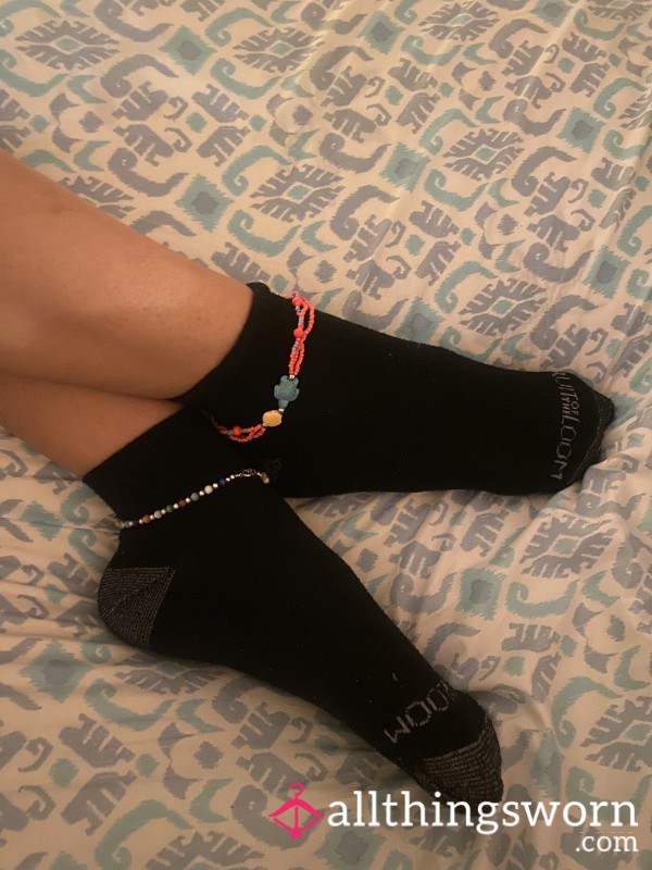 🐮 Thick Black Socks