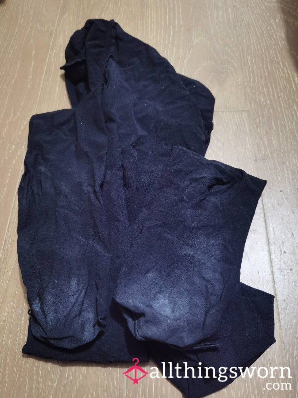 Thick Opaque Black Pantyhose Worn By Chinese Flight Attendants.