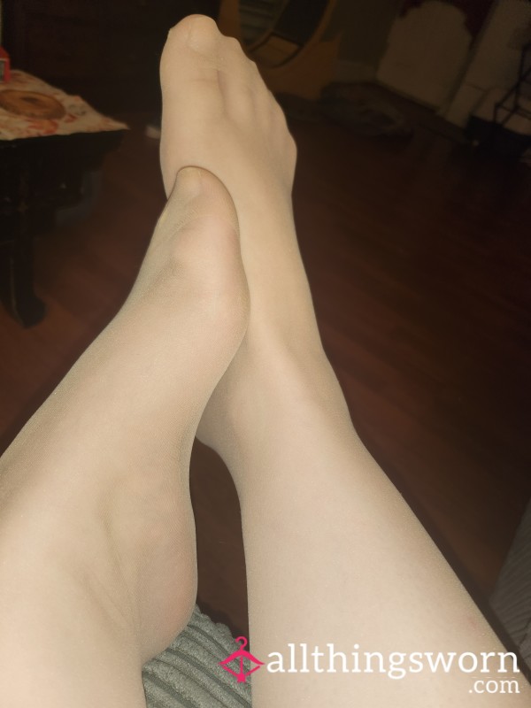 Thin And Sheer Nude Tights 24 Hour Wear 😍