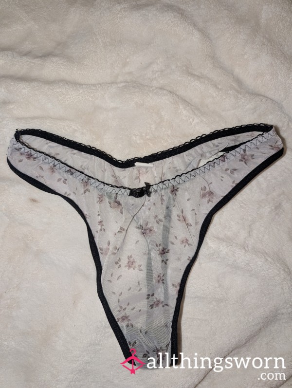 Thin Dainty Flor*l Thong