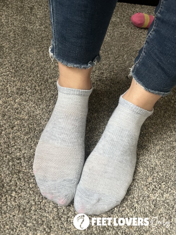 Thin Gray Hanes Socks