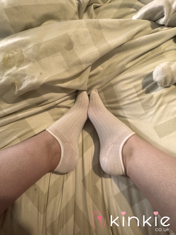 Thin White Ankle Socks