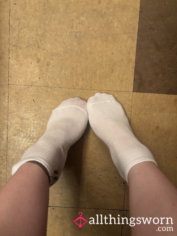 Thin White Ankle Socks