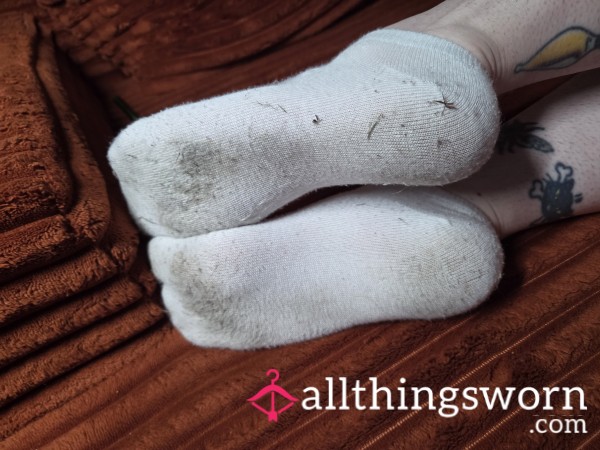Thin White Ankle Socks, Three Days Wear