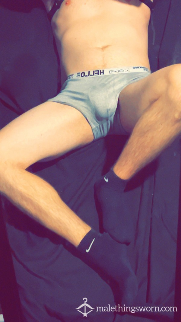 “Thinking Life, Feeling Lust – Roscoe Ruff’s Raw Signature Temptation.”