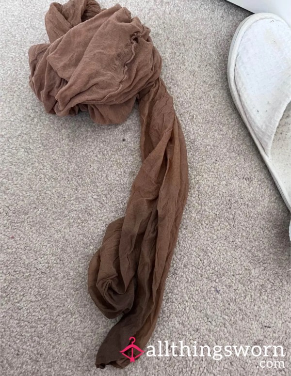 This Weekends Nylon 🦶❤️ (READY TO SHIP)