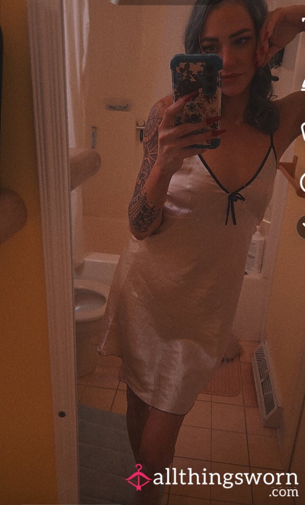 Instant Vids For Sale. Too Long To Upload. Contact Me Directly For Purchase Options. 9 Minutes Of Myself Performing Or*l. You Dont Want To Miss This.