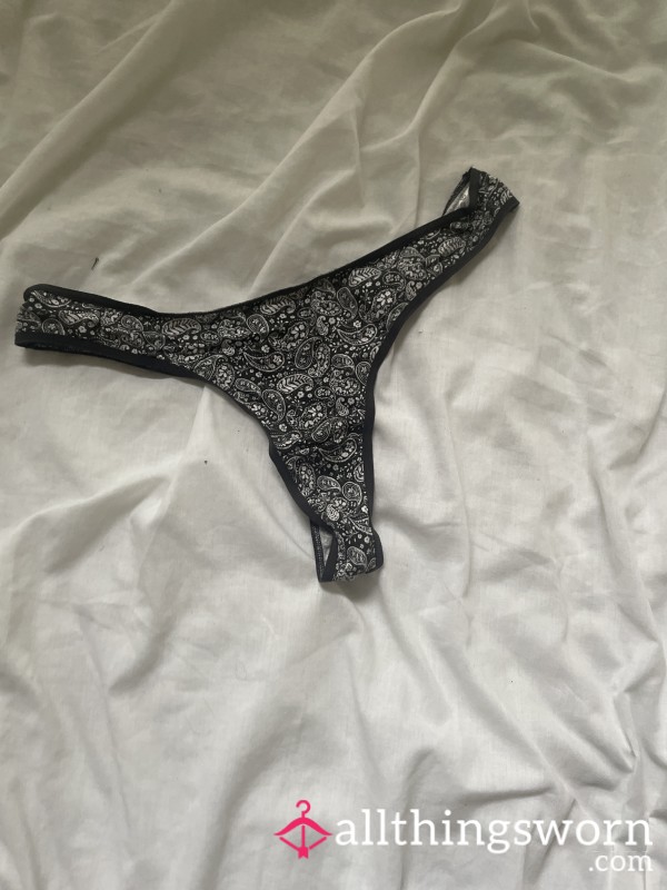 Thong ( Black + White)