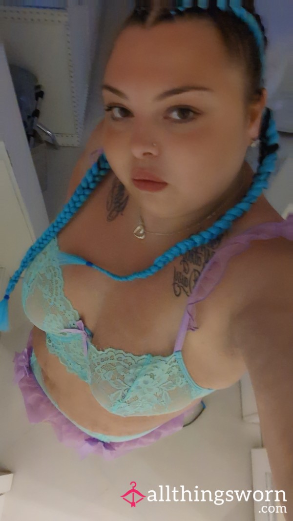 Thongs Worn For 12hrs
