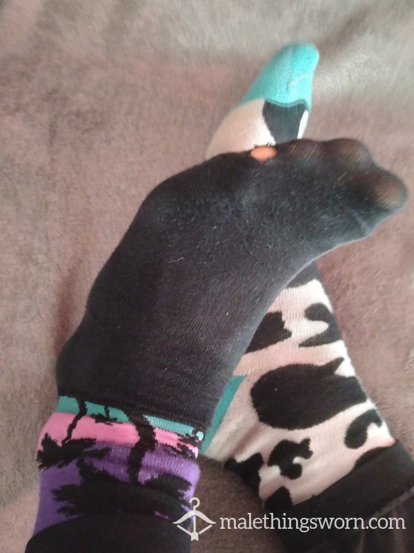 "Three-day Sweaty Socks With A Toe Hole." 😏