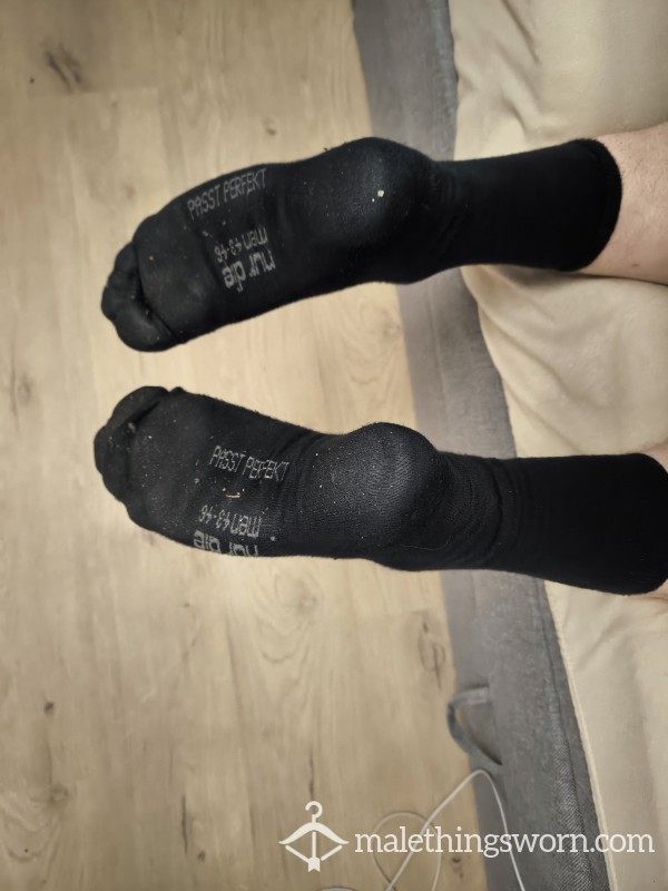 Three Days Of Wearing Black Socks (nur Die), At Work & Gym