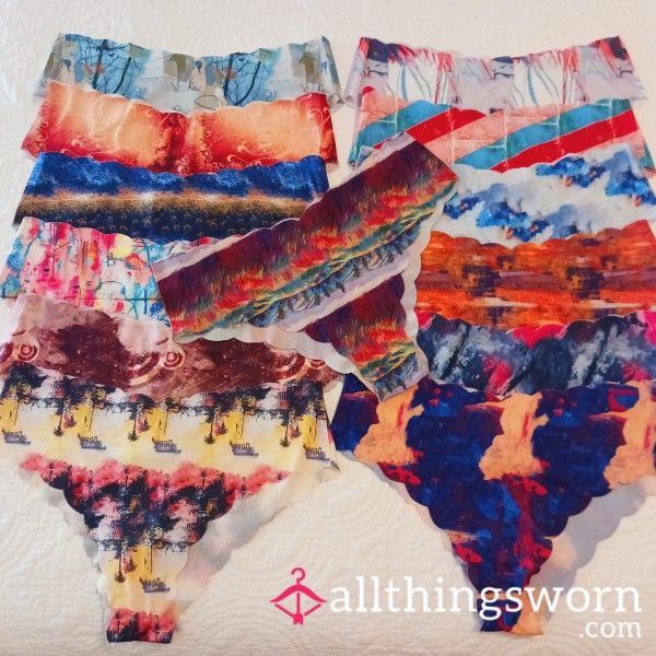 Three Pairs Graffiti Print Seamless Hipster Panties