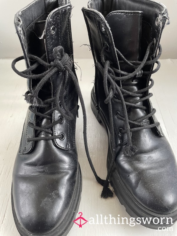 Thrifted Combat Zip Boots | Worn By BBW For Years