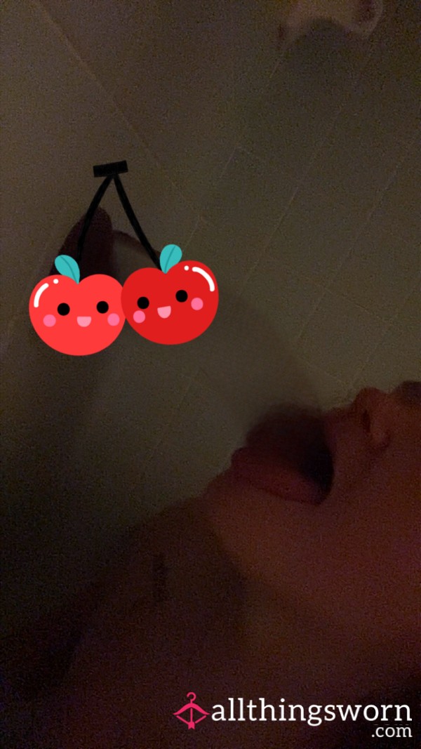 Throating And Ball Licking With No Teeth In The Shower