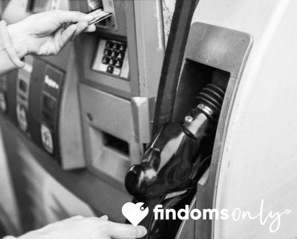 TICKLE MY TANK: REINBURSE MY FUEL RECEIPTS OR EVEN A ONE TIME SPEND! MY CAR DRIVES PERFECTLY WHEN ITS PAID FOR LIKE IT SHOULD BE 💯
