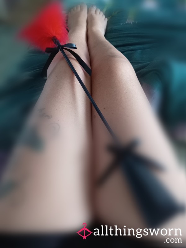 Tickle/whipping Stick