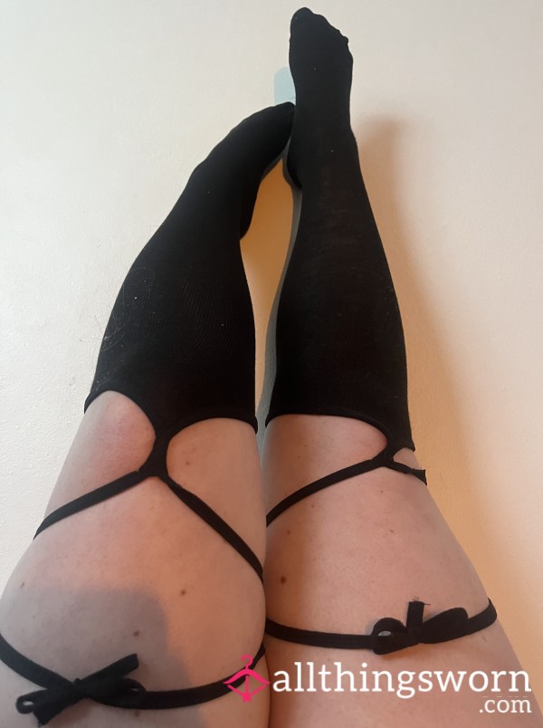 🖤 Tie-Me-Up Knee-Highs 🖤