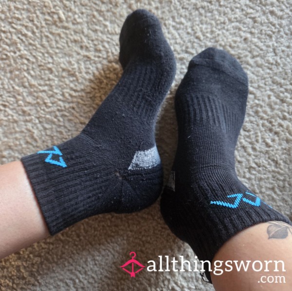Tight Cotton Black Crew Socks