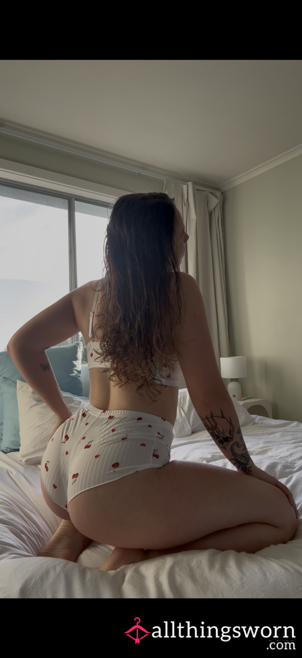 Tight Pyjama Set