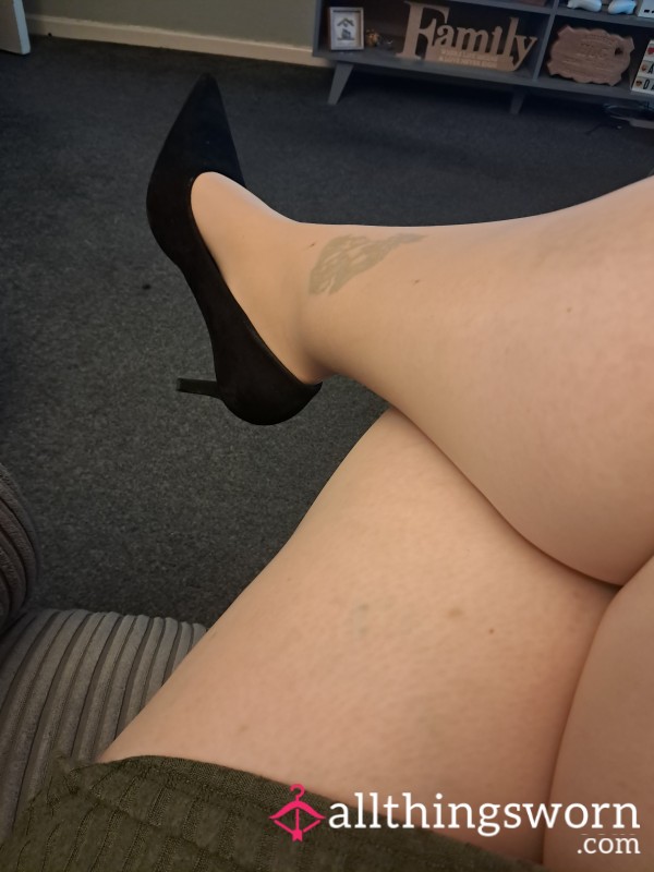 Tights And Heels 😉