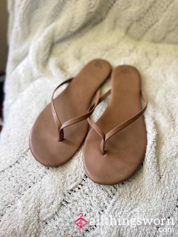Time&True Cognac Women’s Sandals (Sz. 8)