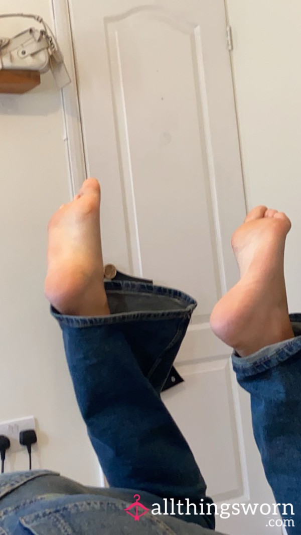 Tiny Feet