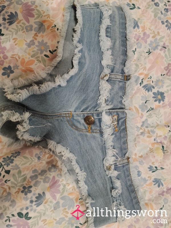 Tiny Jean Short