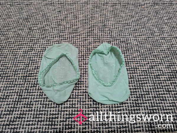 Tiny Nylon Style Blue Polkadot No Show Socks