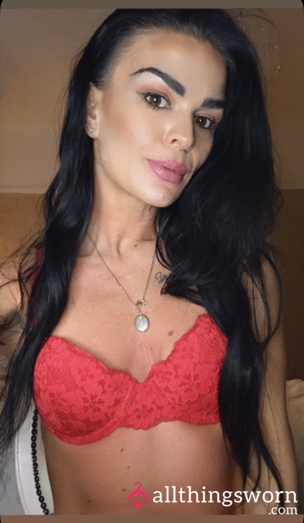 Tittie Play
