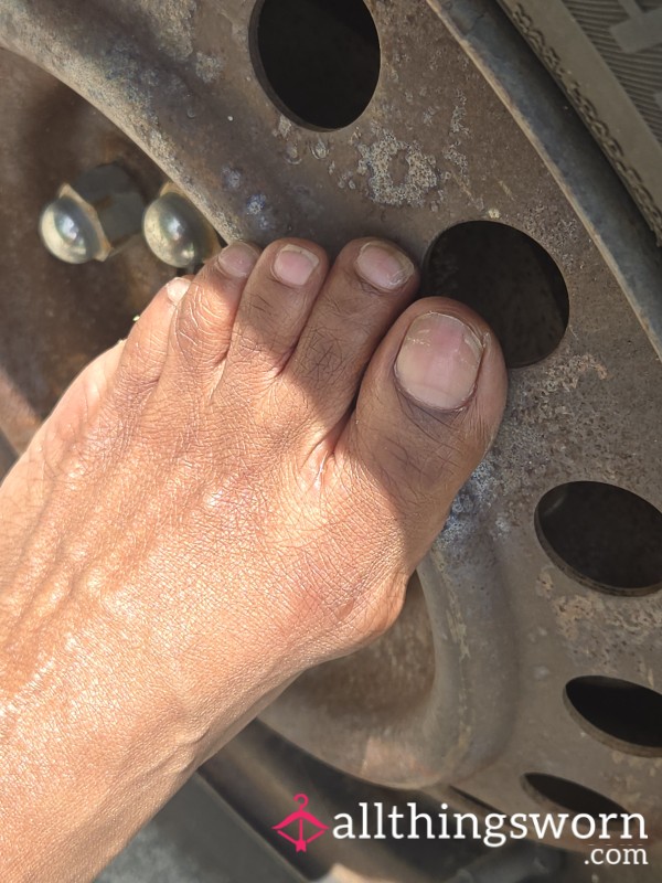 Tip Your Color For My Next Pedi