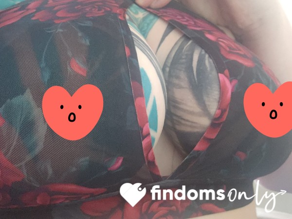 Tit Worship