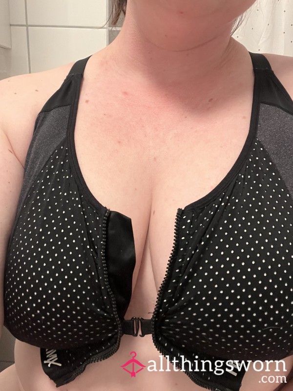 Tits In The Shower