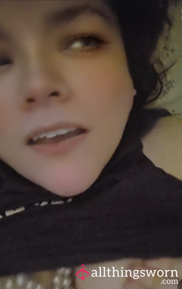 Tits Out. Filter On. I C*m. I Love You.