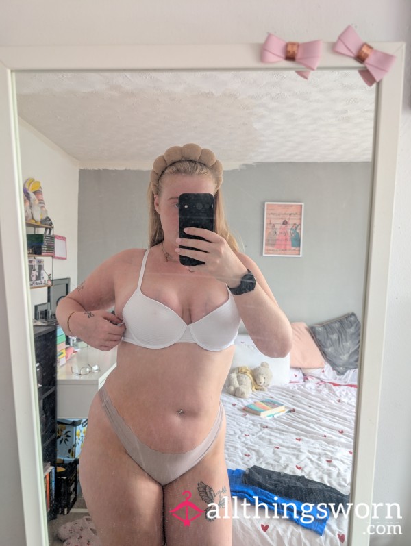 Titties + Thong. Tease