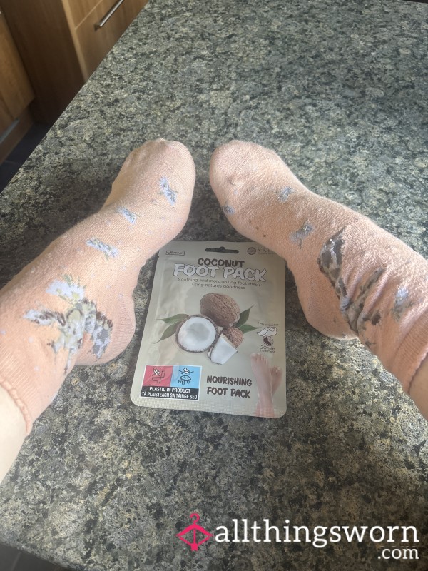 TLC Foot Mask- For My Feet 🩷