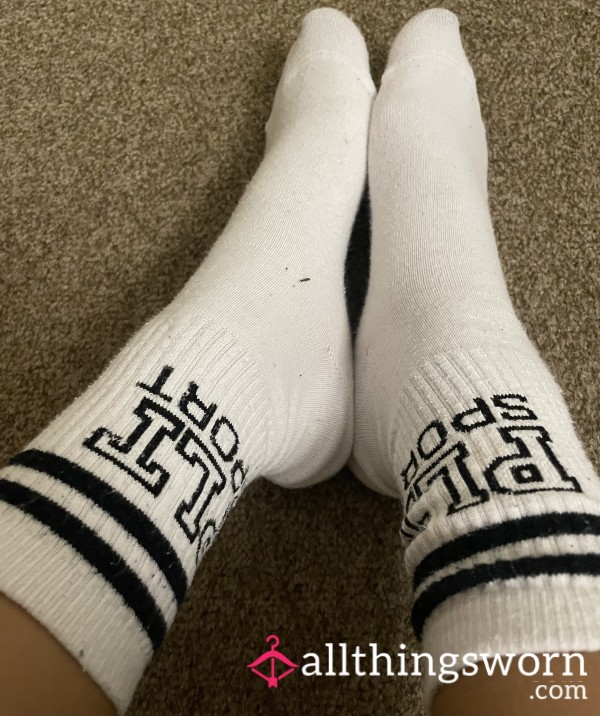 Today’s Choice Of Cute White Socks That I Wore At The Gym This Evening 👅💦💦