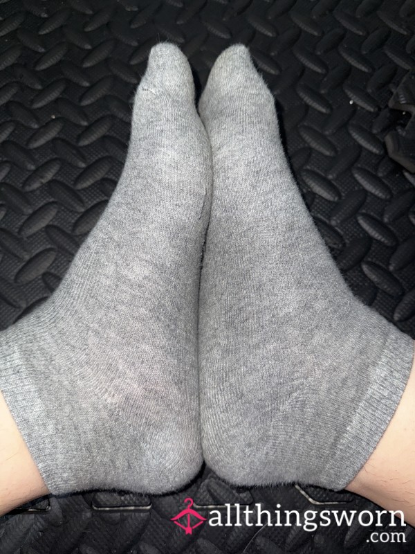 Today’s Sweaty 12 Hr Shift Socks😋