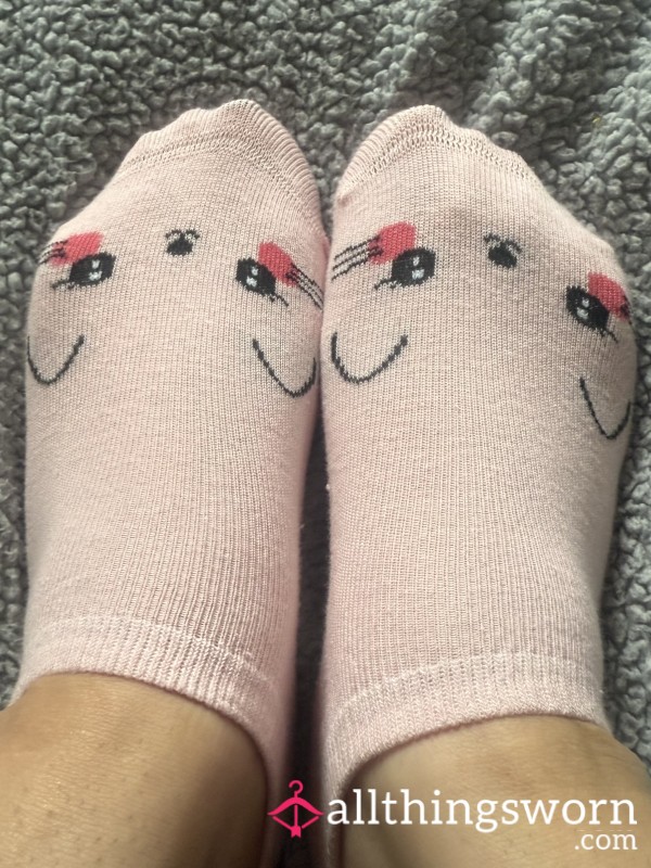 Today’s Wears Kitty Ankle Socks