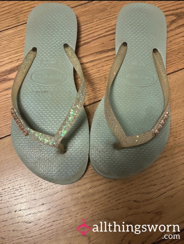 Toe Jam Blue Flip Flops .. Printed Toes And Dirty Jam Insoles